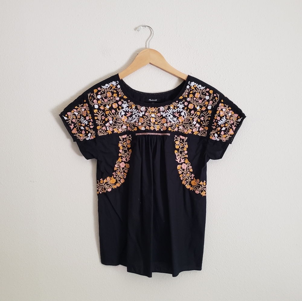 Madewell Embroidered Springtime Top in True Black